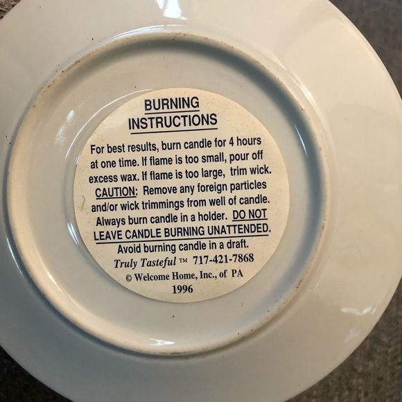 Tea Cup Candle - Picture 4 of 4